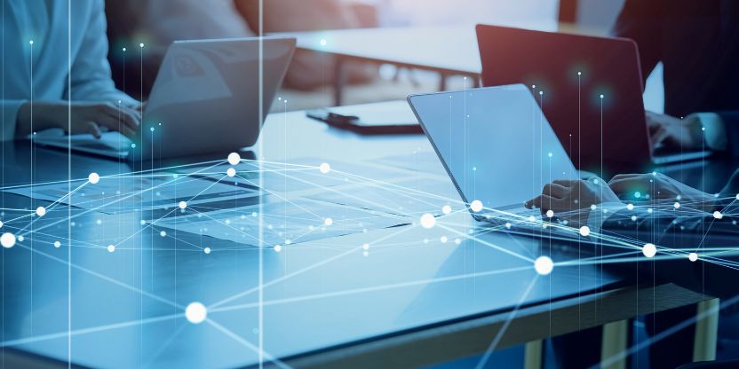 事業戦略 × システム開発